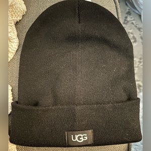 !!NWT UGG black hat